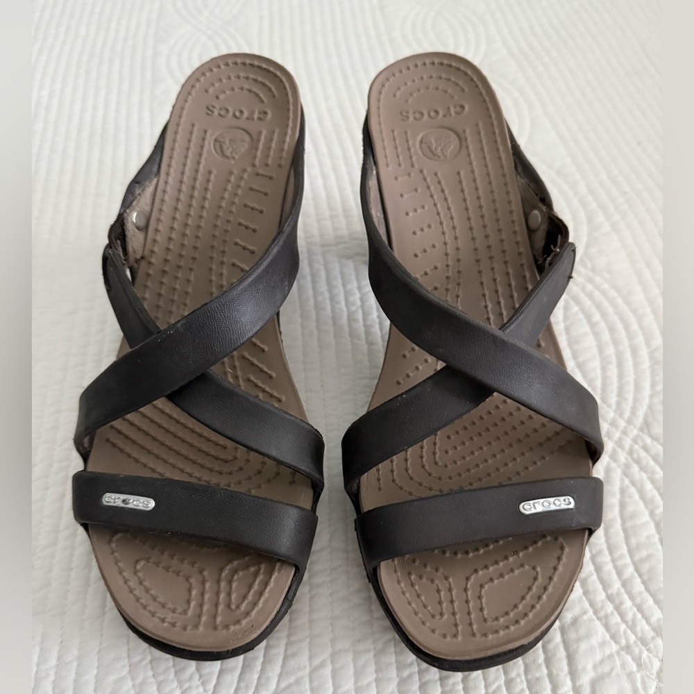 CROCS Black Sandals with Croslite Straps